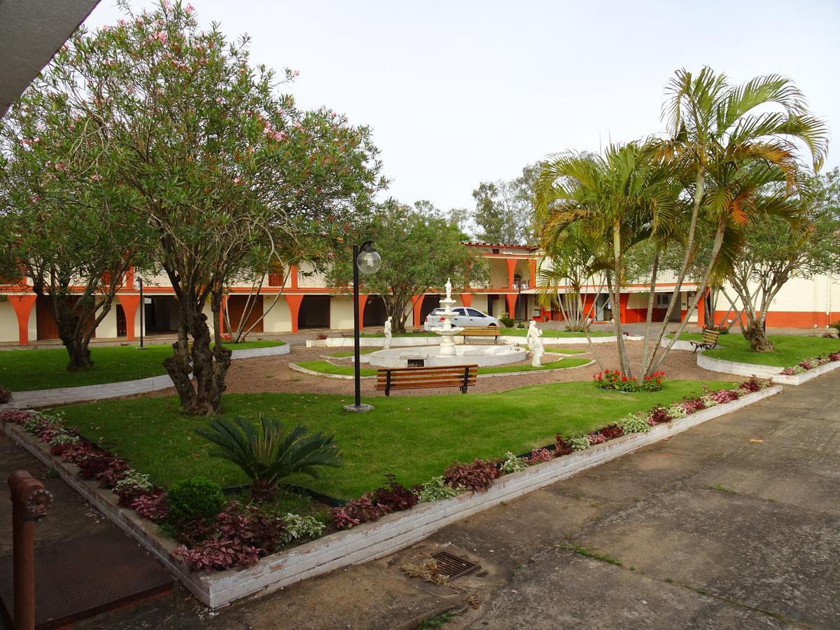 Hotel Premier Santa Rita  Exterior photo